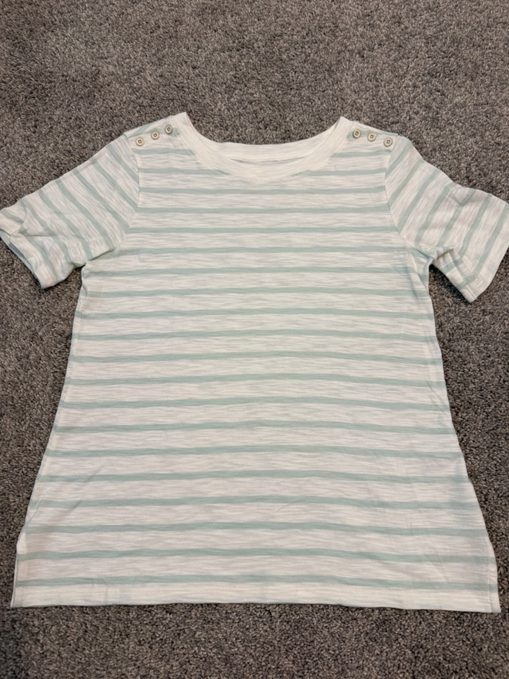 Spartina Sm.lt green and white striped tee with button detail on shoulders